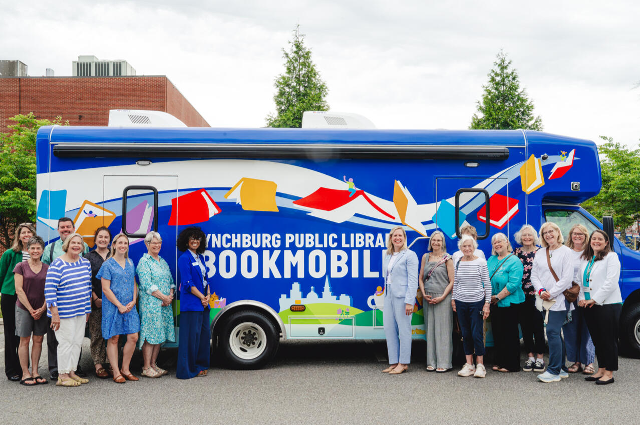 Bookmobile Unveiling Bookmobile Unveiling